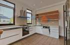 Elegant Individual Villa with Expansive 1,700 sq. m garden in Pipera - 6