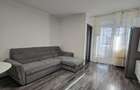 Garsoniera renovata etaj 5 zona metrou Favorit - 1