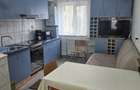 apartament 3 camere de inchiriat - 1