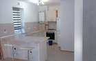 Apartament cu 2 camere semidecomandat în Tractorul - 1