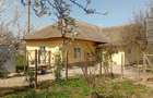 Vand sau schimb casa in Turda Jud Tulcea