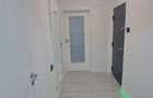 Proprietar, vand ap.2 cam, conf.1, decomandat, et. 2 din 8, an 1986, soldat Croitoru Vasile nr 5 . - 9