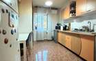 OCAZIE: 4 camere, 2 bai, 3 balcoane, decomandat, etaj intermediar - 5