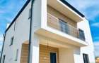 Casă individuală cu 5 camere cu Teren 300 Mp în Berceni - 1