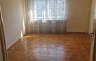 Apartament 4 camere, semidecomandat, nemobilat, langa Piata Centrala din Deva - 3