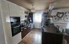 Vand apartament 3 camere zona Sub Cetate! - 1