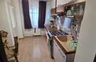 Inchiriez apartament 3 camere decomandat 1 Mai - 2