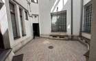 Apartament de 4 camere pe Bd. Regina Elisabeta/4-Rooms on Regina Elisabeta Bvd. - 15