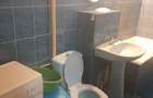 inchiriez apartament3 camere - 3