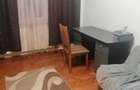 Inchiriez apartament cu 3 camere in zona liceului Petru Rares - 2
