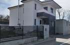 Vand casa cu piscina - 10