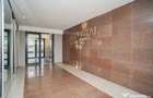 Apartament 3 camere decomandat confort sporit 10min. Mall Moldova - 2