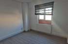 Apartament cu 3 camere decomandat în Lizeanu - 11