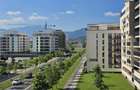 Apartament cu 3 camere decomandat în Tractorul - 1