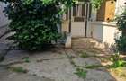 Casă cu 6 camere cu Teren 640 Mp în Chiajna - 2
