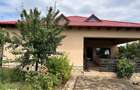 Casa parter com Pietroasele , pe dealul Istrita - 4