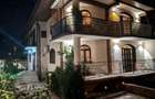 Casă cu 5 camere cu Canalizare în Bucureștii Noi - 11