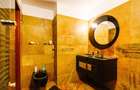 Apartament cu 3 camere decomandat în Central - 20