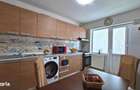 Apartament 3 Camere de Vanzare Sector 4 Centrala Proprie - 8