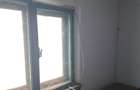 Casă cu 6 camere cu Teren 3000 Mp în Central - 3