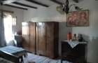 Casă cu 3 camere cu Teren 820 Mp în Central - 1