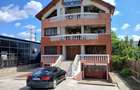 Casă cu 7 camere cu Teren 600 Mp în Bucium - 5