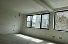 Casă cu 4 camere cu Teren 243 Mp în P-ța Romană - 3
