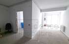 Spațiu comercial, de 47 mp, în Central - 3