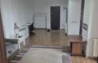 Inchiriez apartament 2 camere - 3