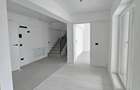 Apartament cu 4 camere decomandat în Olteniței - 5
