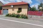 Casa familiara de vanzare - 1