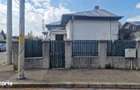 Casa reziden?iala din caramida cu garaj ?i pivni?a - 4