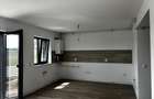 Casă cu 2 camere cu Canalizare în Exterior Vest - 1