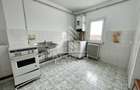 Apartament cu 3 camere decomandat în Buziașului - 4
