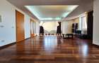 Apartament cu 4 camere decomandat în Primăverii - 3