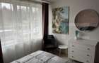 Apartament cu 4 camere semidecomandat în Central - 1