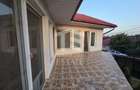 Casă cu 6 camere cu Teren 293 Mp în Năvodari - 10