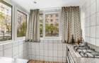 4 camere*Fizicienilor*Parter*Bloc 1986 - 13