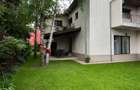 Vila de inchiriat, 5 camere, garaj, mansarda open space - 2