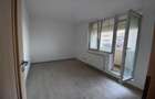 Apartament cu 3 camere decomandat în Central - 4
