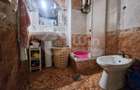 Casă individuală cu 10 camere cu Canalizare în Central - 16