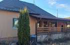 Casa cu anexe de vanzare - 7