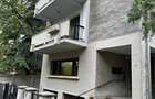 Apartament cu 3 camere decomandat în Capitale - 6