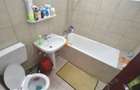 Casă individuală cu 3 camere cu Canalizare în Tomis II - 9