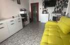 Apartament cu 3 camere decomandat în Astra - 2