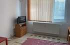 Apartament cu 2 camere decomandat în Titan - 2