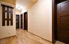 Apartament cu 3 camere decomandat în P-ța Muncii - 25