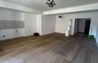 Apartament cu 4 camere decomandat în Băneasa - 12