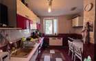 Apartament cu 3 camere decomandat în Rahova - 3