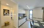 Apartament cu 3 camere decomandat în Aviației - 2